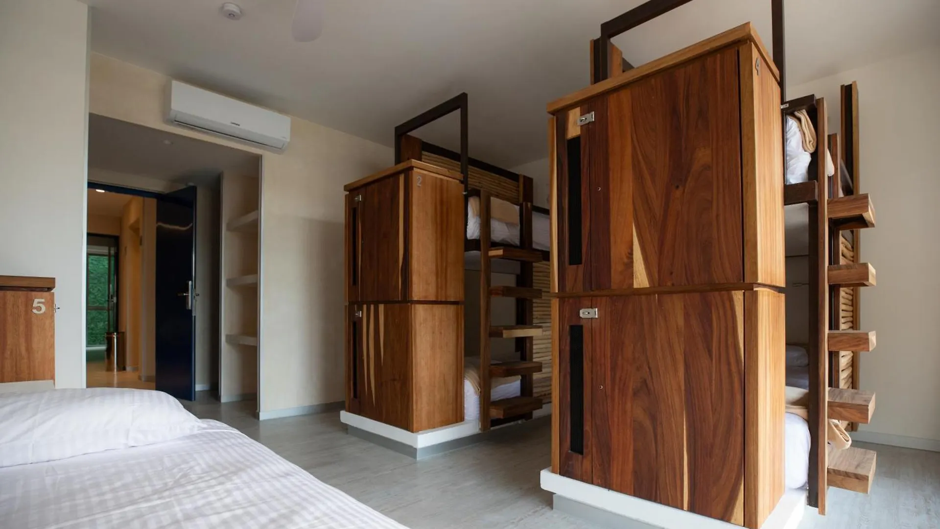 Suut Hostal Boutique Playa del Carmen Hostel